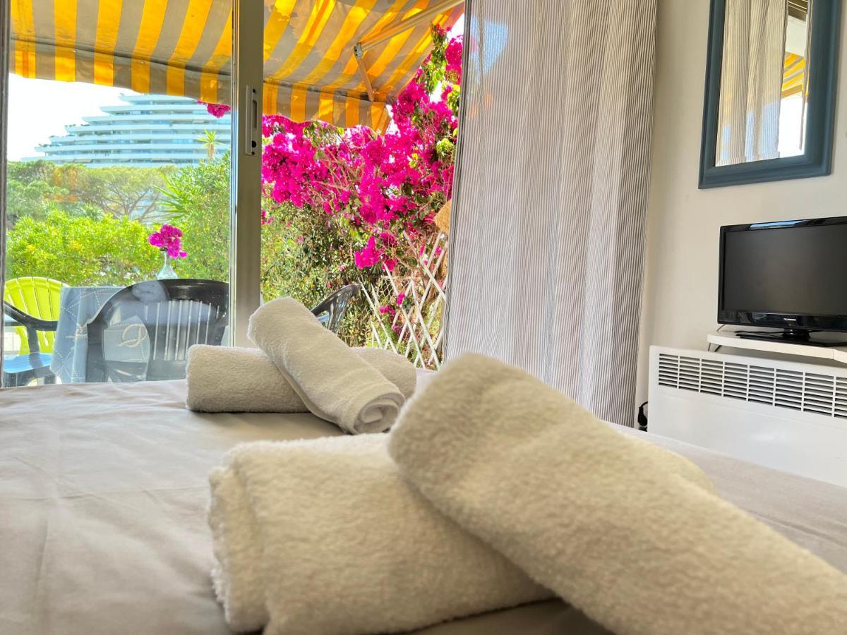 Blue Terrace Apartment - Marina Baie Des Anges ヴィルヌーヴ・ルベ エクステリア 写真
